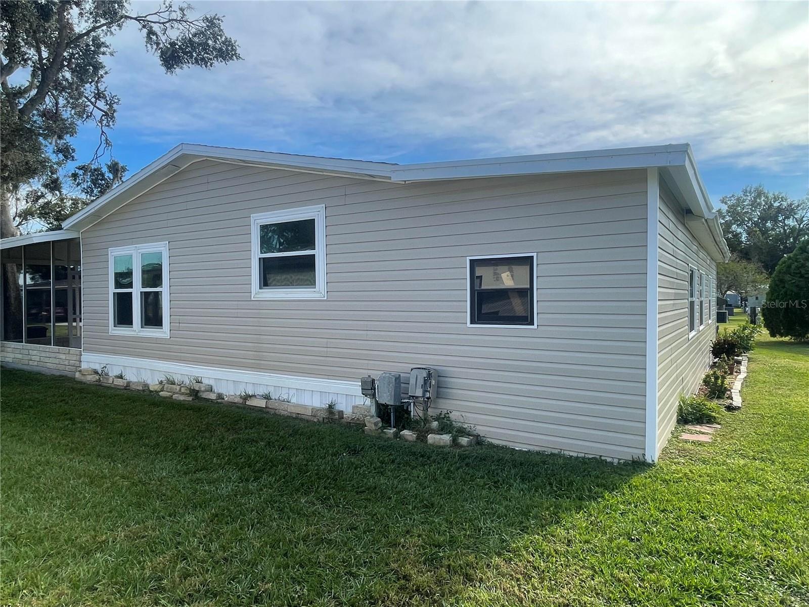 3145 HIDDEN LAKE DR — photo 4