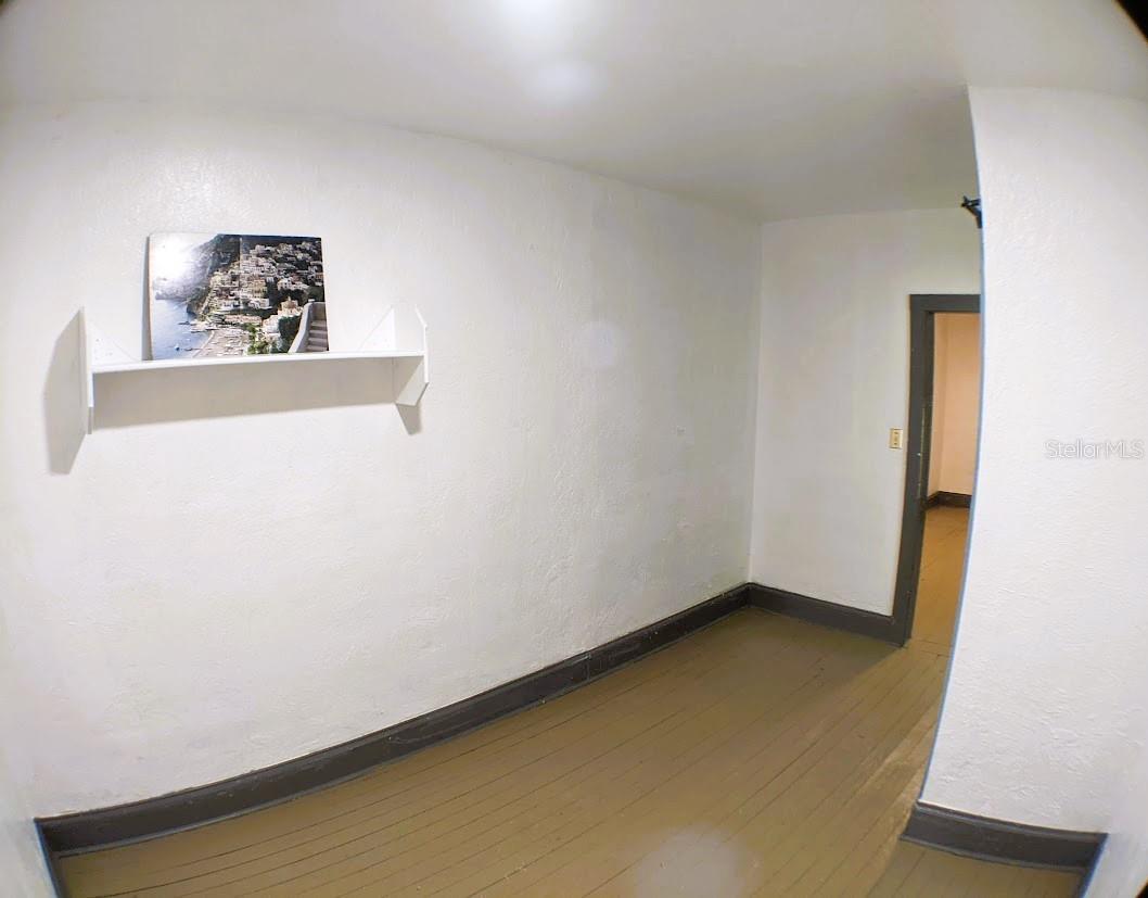401 COLONIA LN E #10 — photo 4