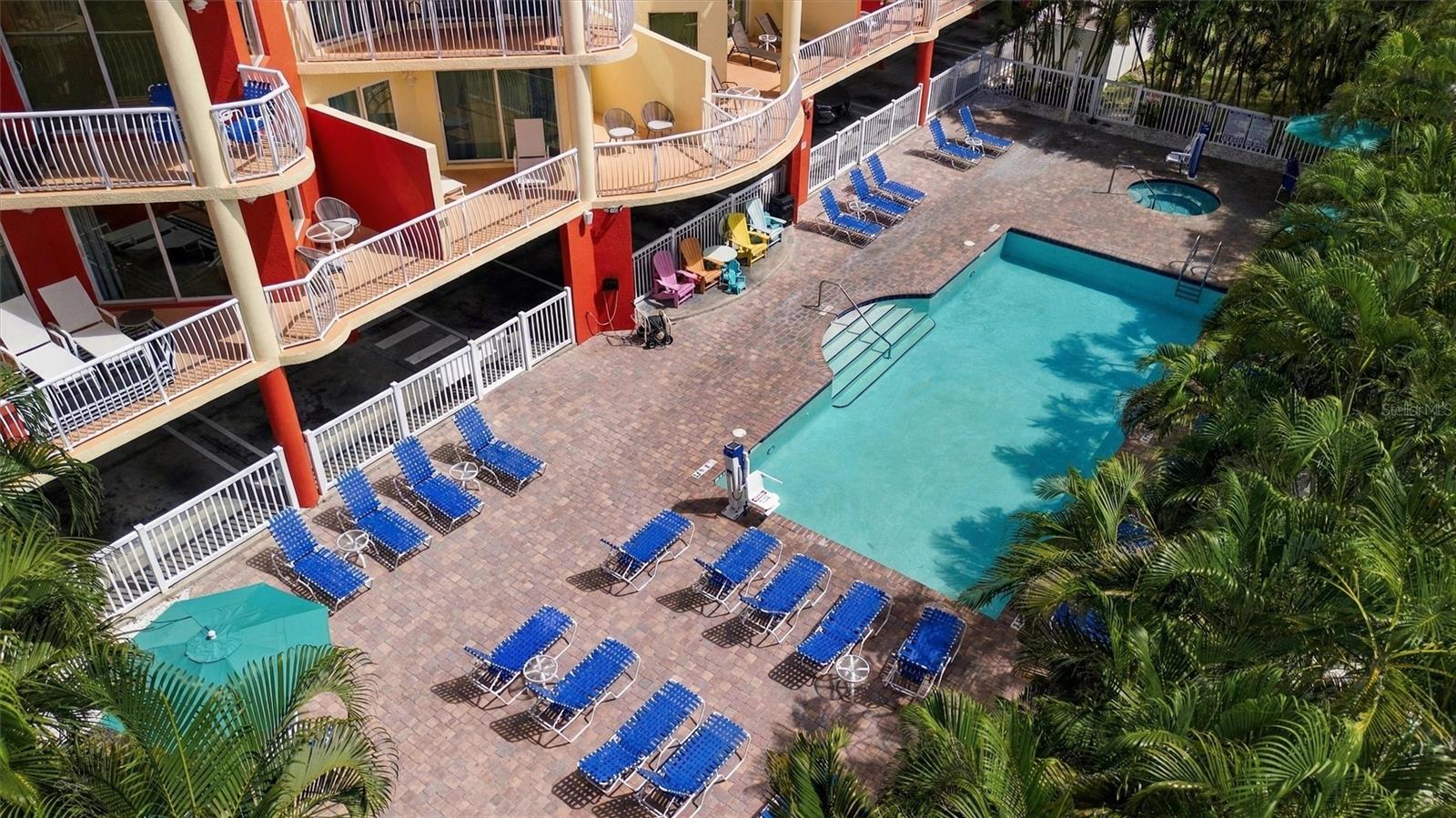 11605 GULF BLVD #502 — photo 2