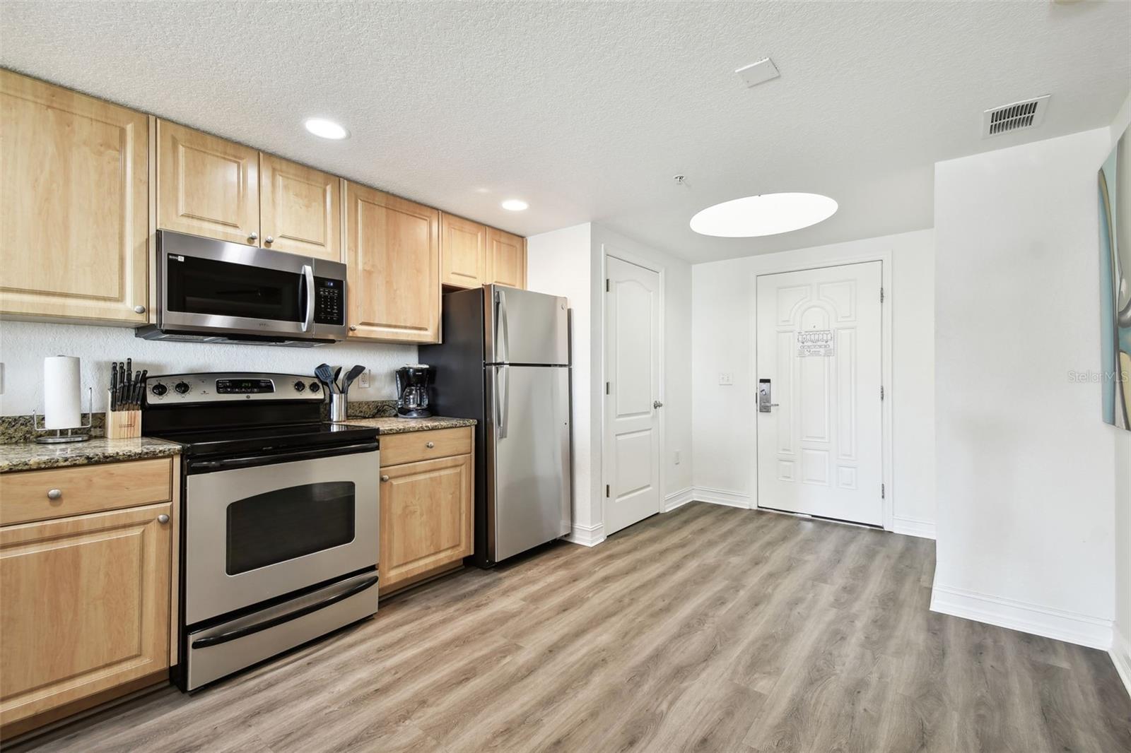 11605 GULF BLVD #502 — photo 9