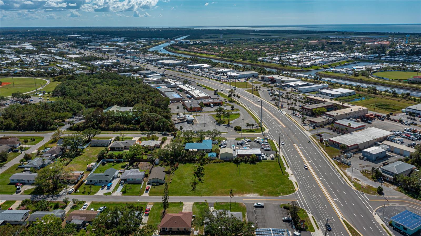 601 US HIGHWAY 41 BYP S — photo 9