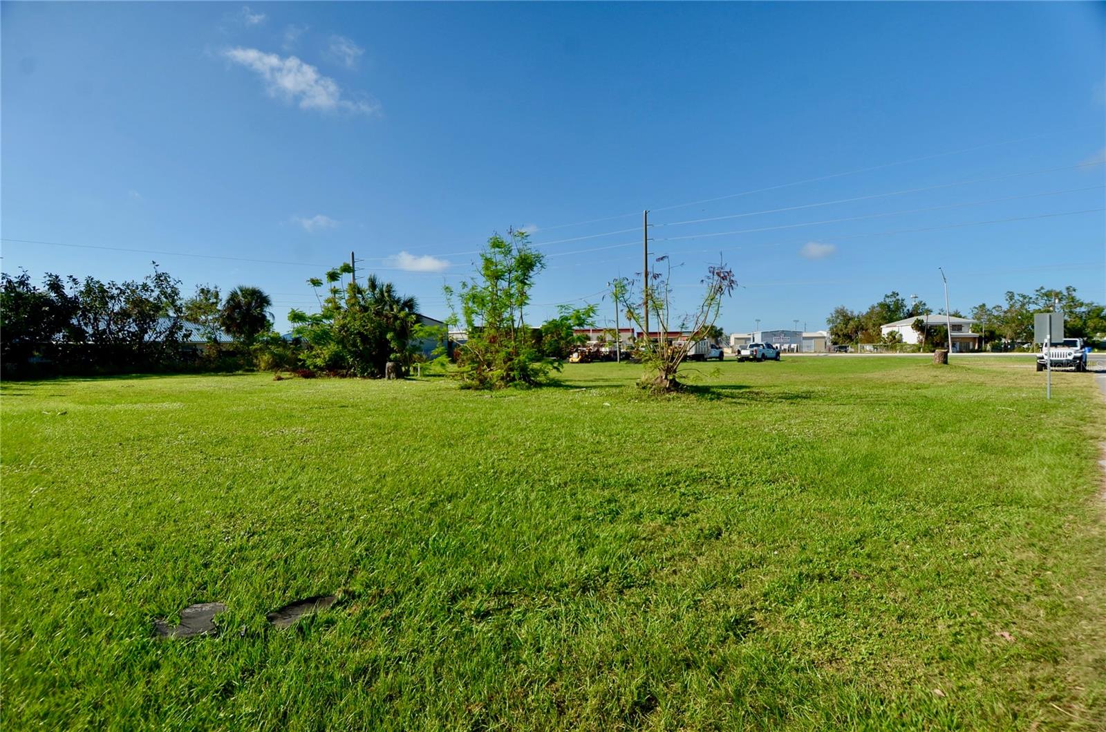 601 US HIGHWAY 41 BYP S — photo 17