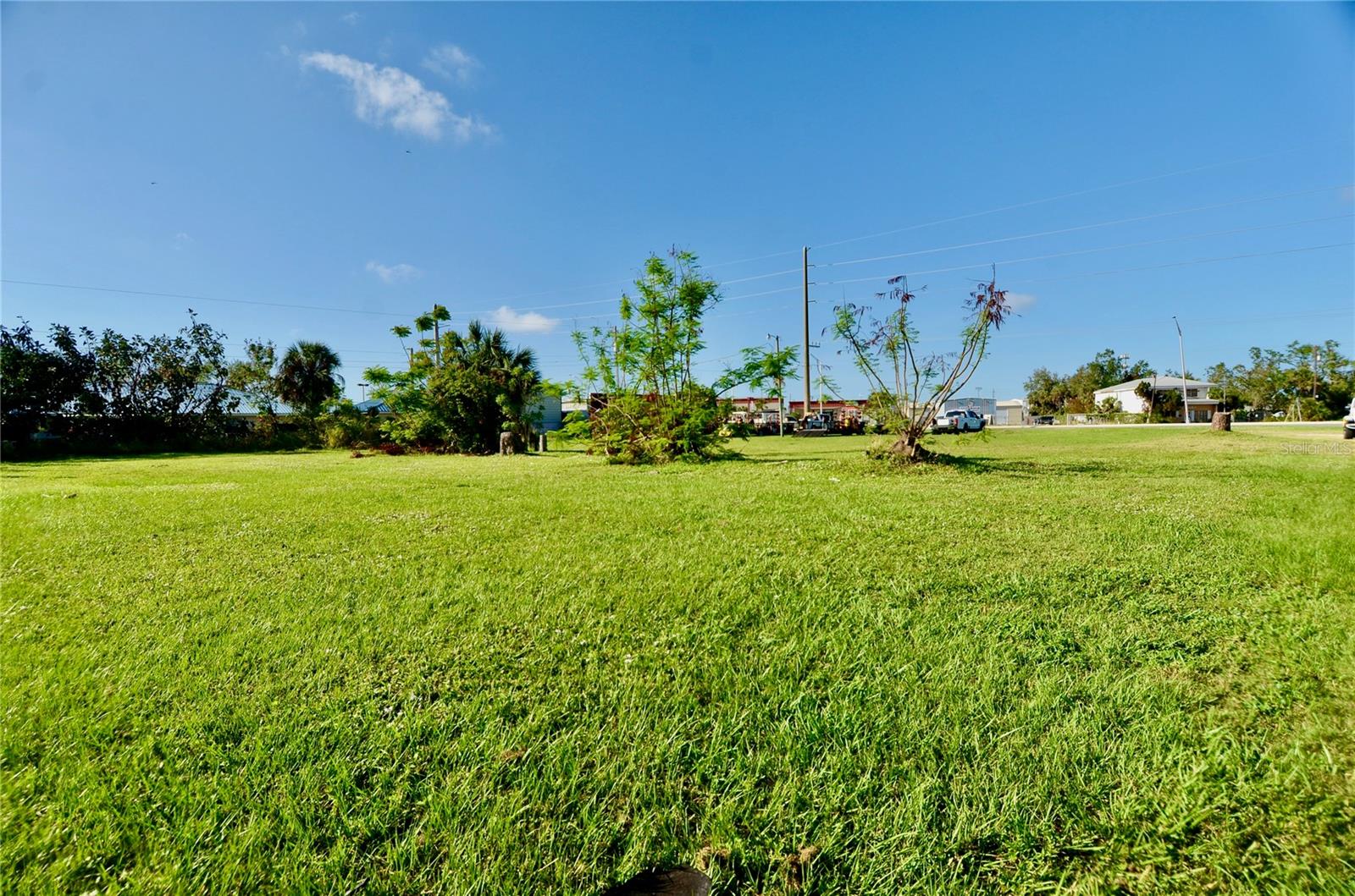 601 US HIGHWAY 41 BYP S — photo 18