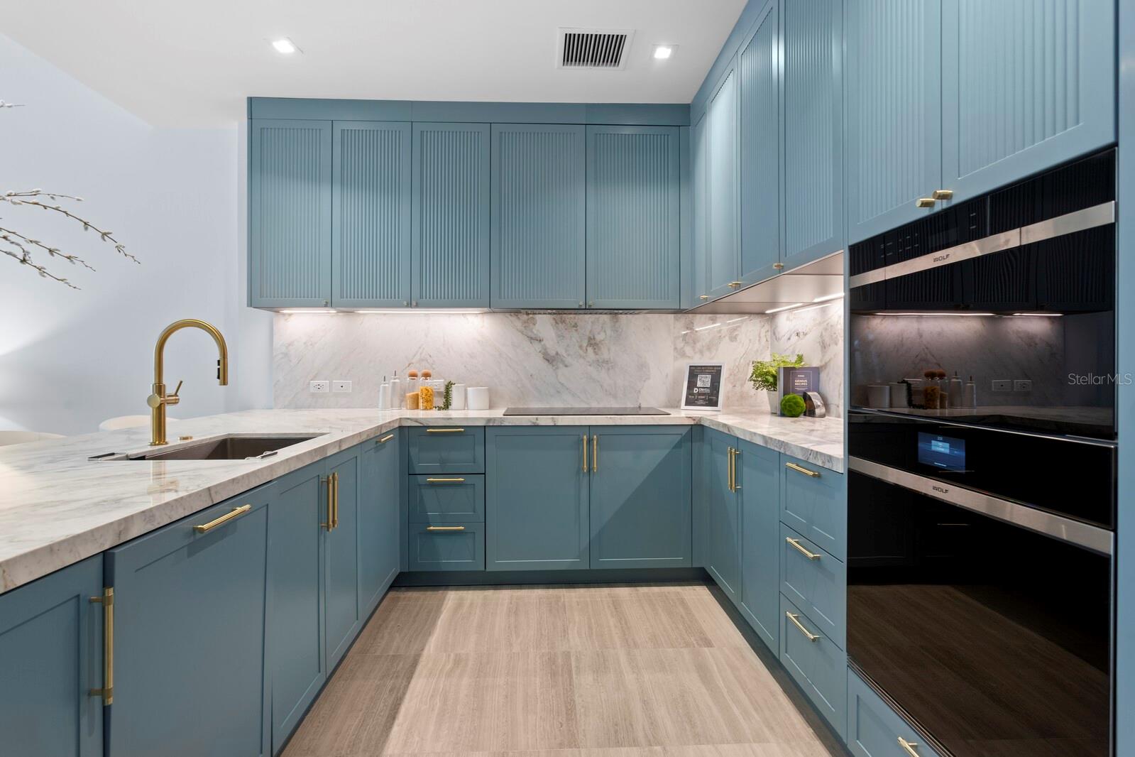 3020 W SANTIAGO ST #4 — photo 15