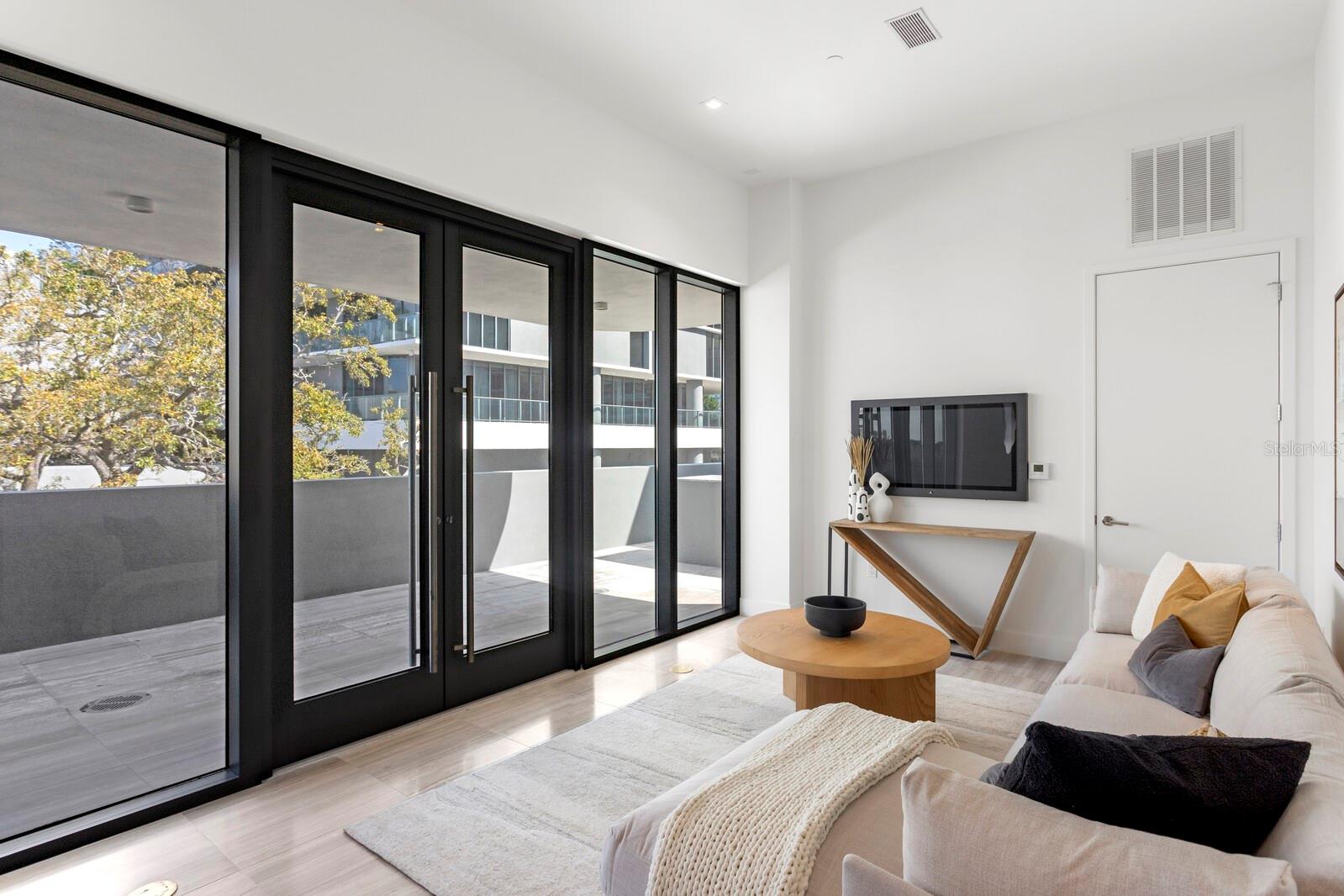 3020 W SANTIAGO ST #4 — photo 50