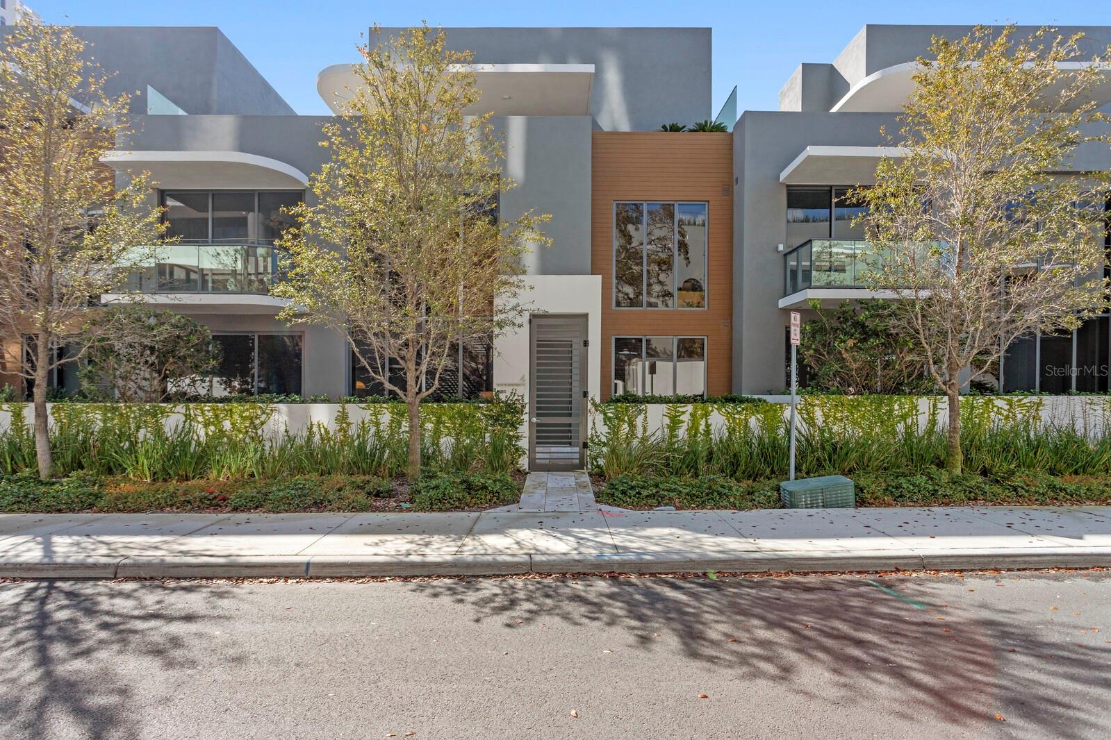 3020 W SANTIAGO ST #4 — photo 81