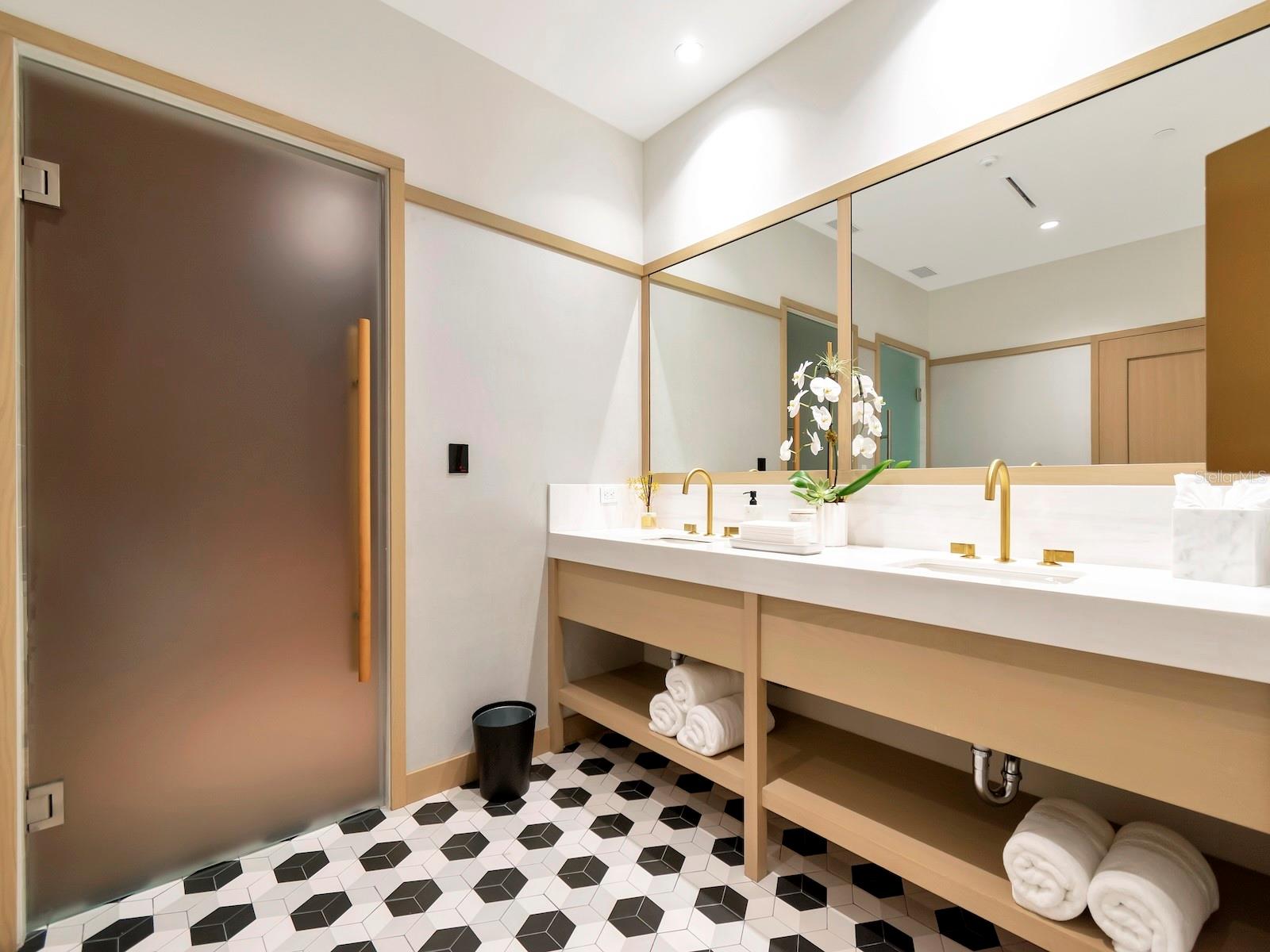 3020 W SANTIAGO ST #4 — photo 73