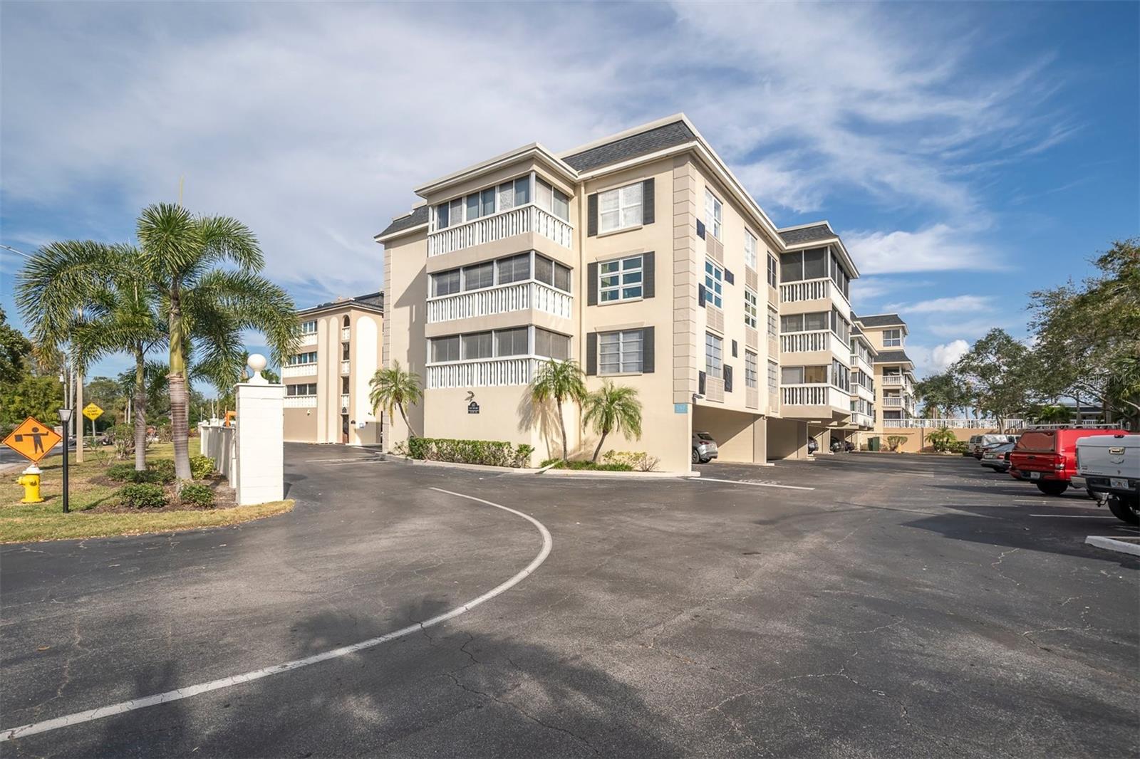 155 BLUFF VIEW DR #103 — photo 35