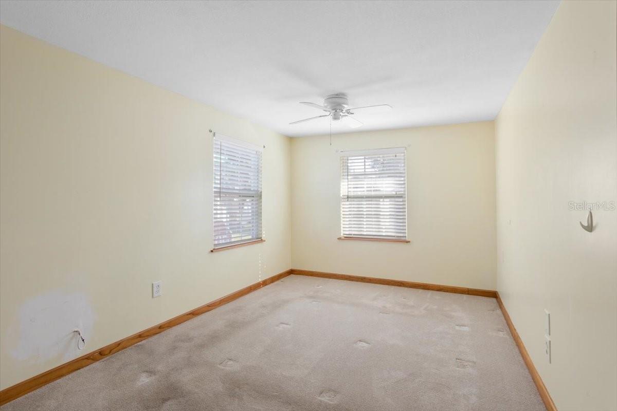 6 SEMINOLE DR — photo 12