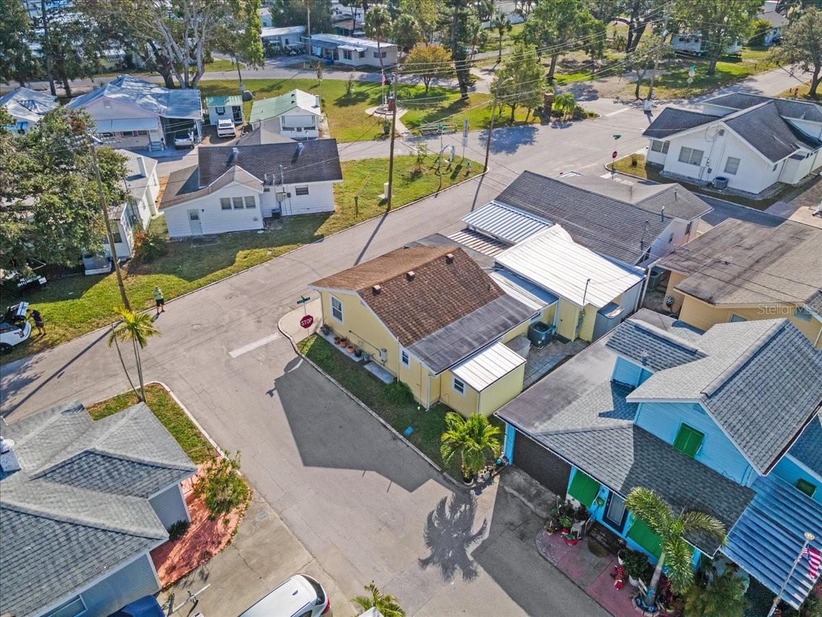 6 SEMINOLE DR — photo 25