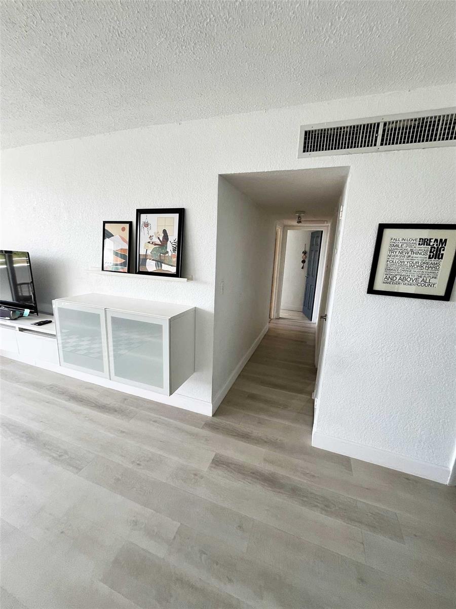 470 3RD ST S #405 — photo 20
