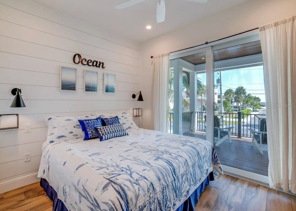 9403 GULF DR — photo 42