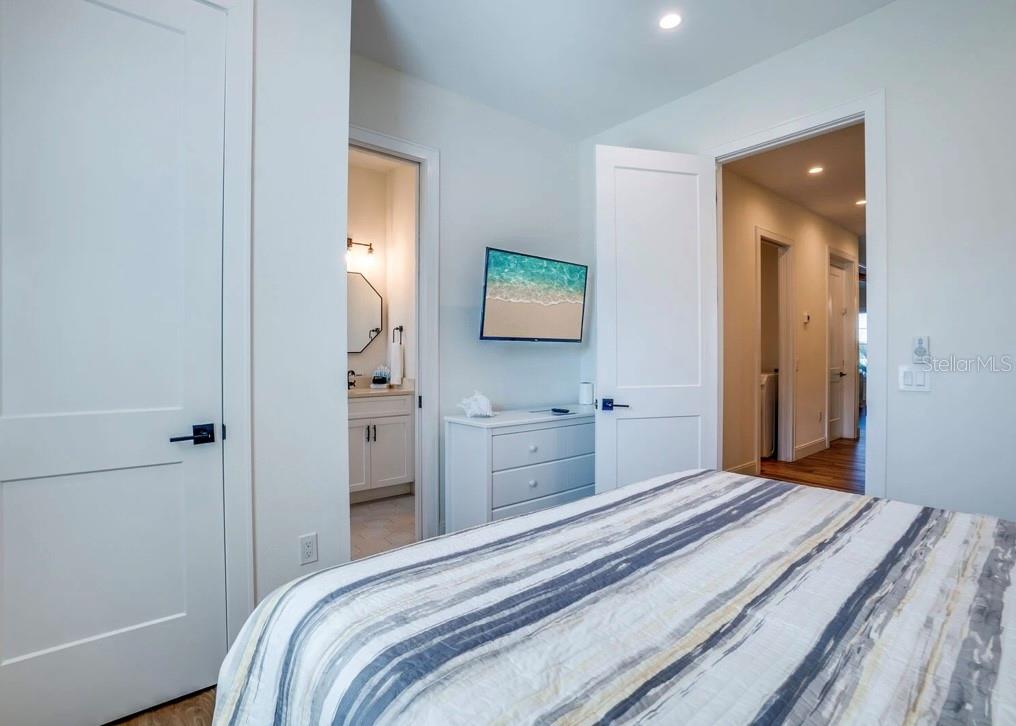 9403 GULF DR — photo 28