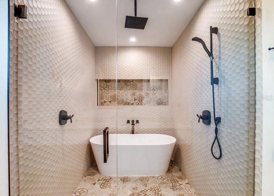 9403 GULF DR — photo 13