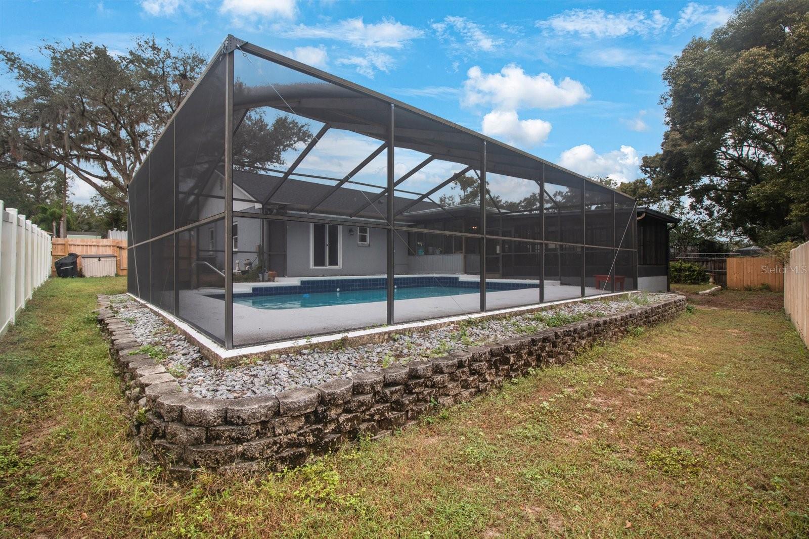 1009 BLACK KNIGHT DR — photo 10