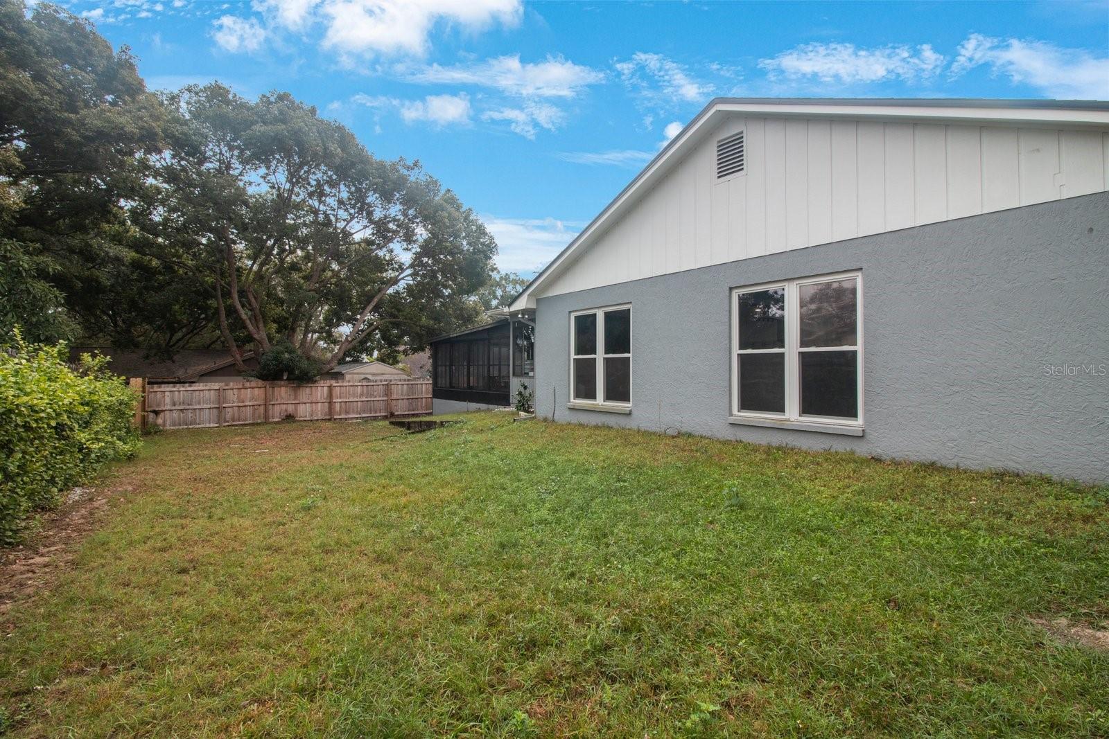 1009 BLACK KNIGHT DR — photo 54