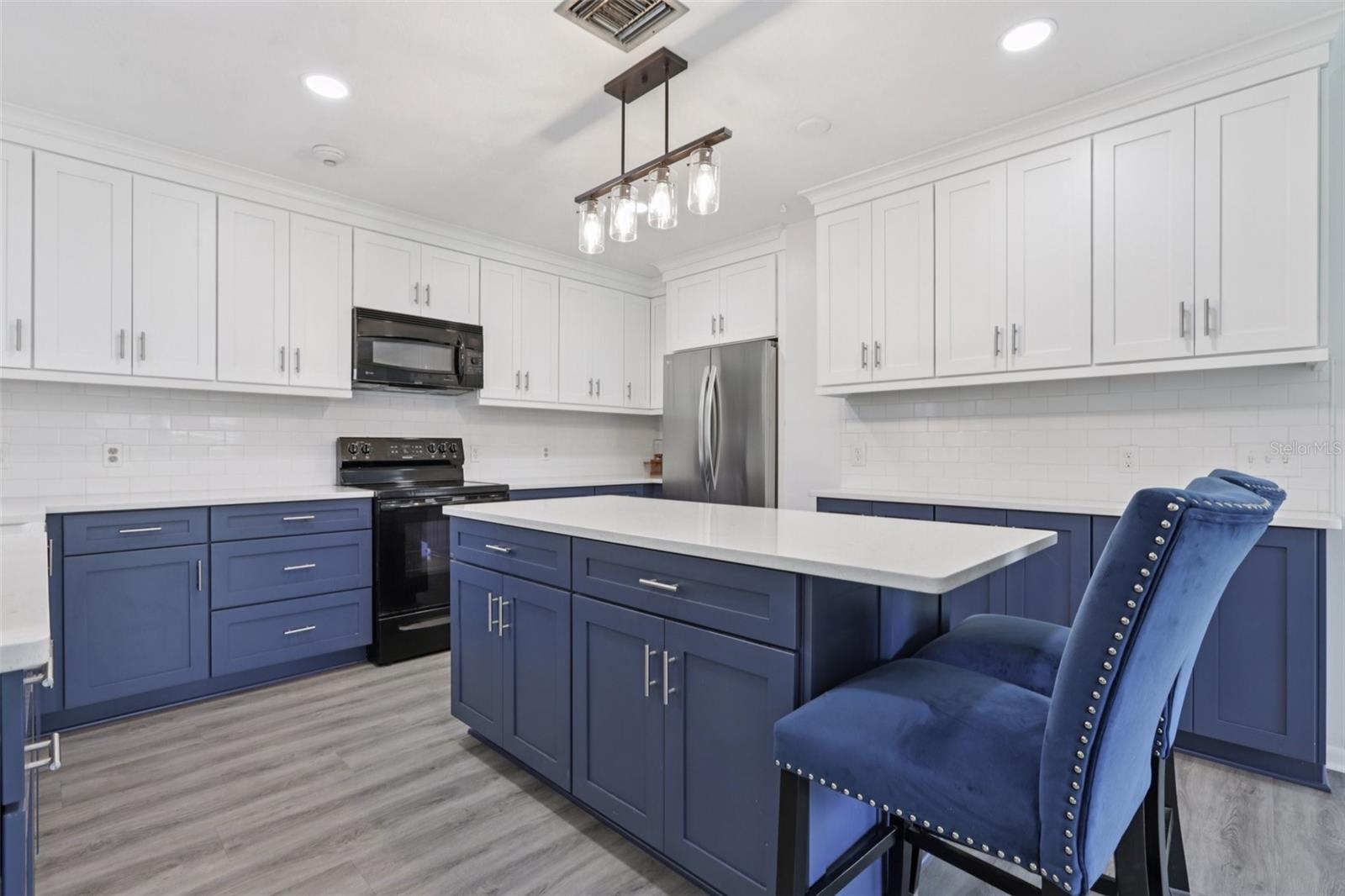 1009 BLACK KNIGHT DR — photo 20