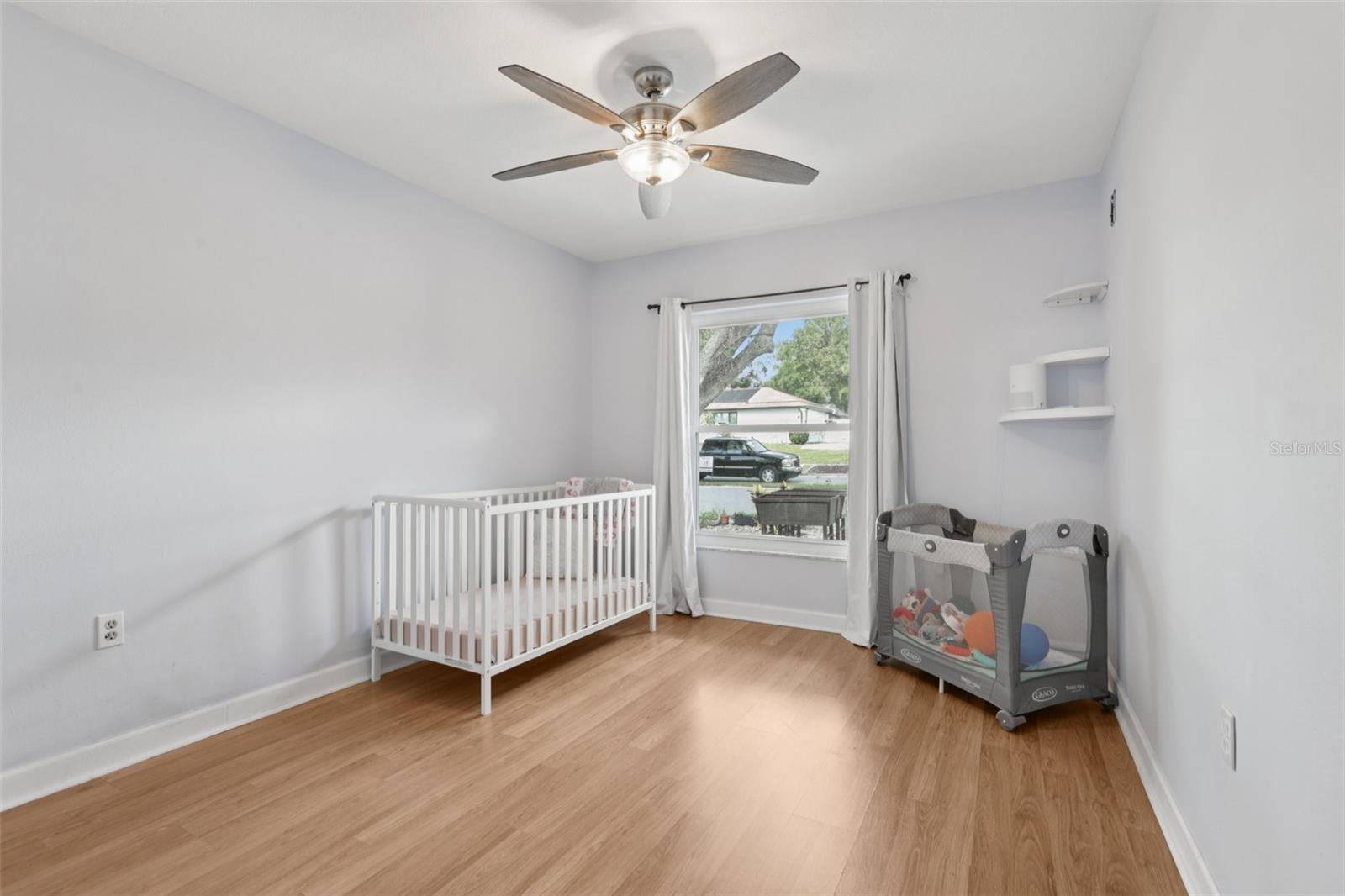 1009 BLACK KNIGHT DR — photo 33