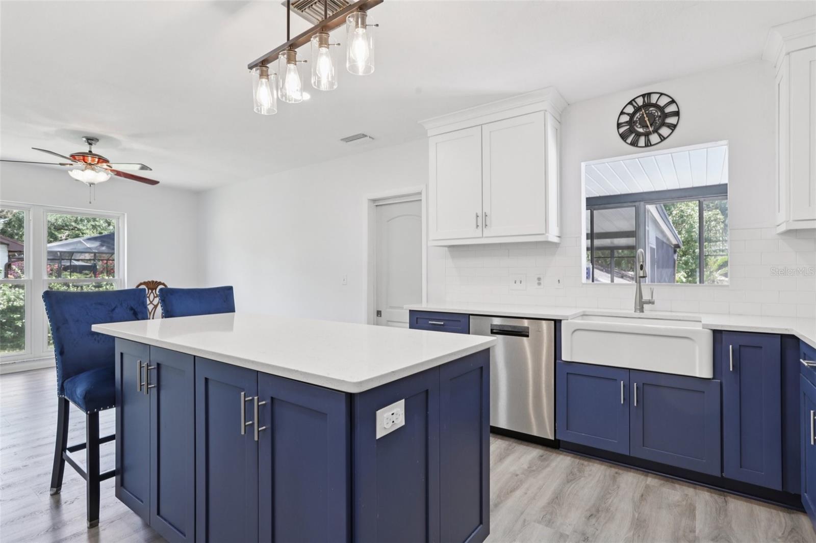 1009 BLACK KNIGHT DR — photo 24