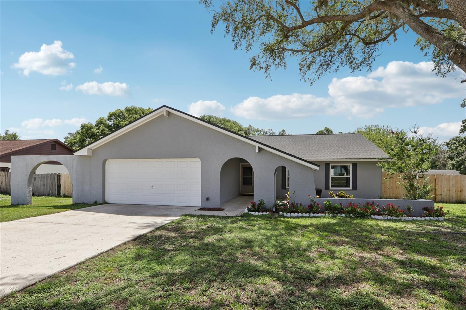 1009 BLACK KNIGHT DR — photo 2
