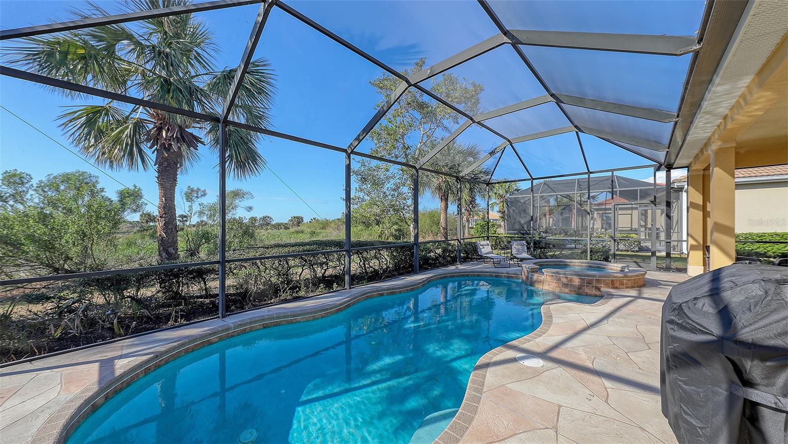 121 SAVONA WAY — photo 38