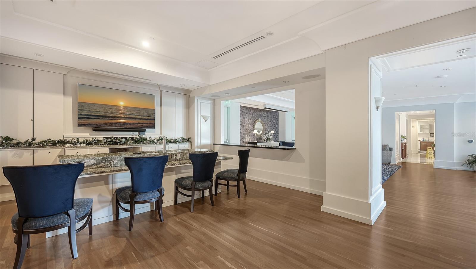 1350 MAIN ST #1007 — photo 34