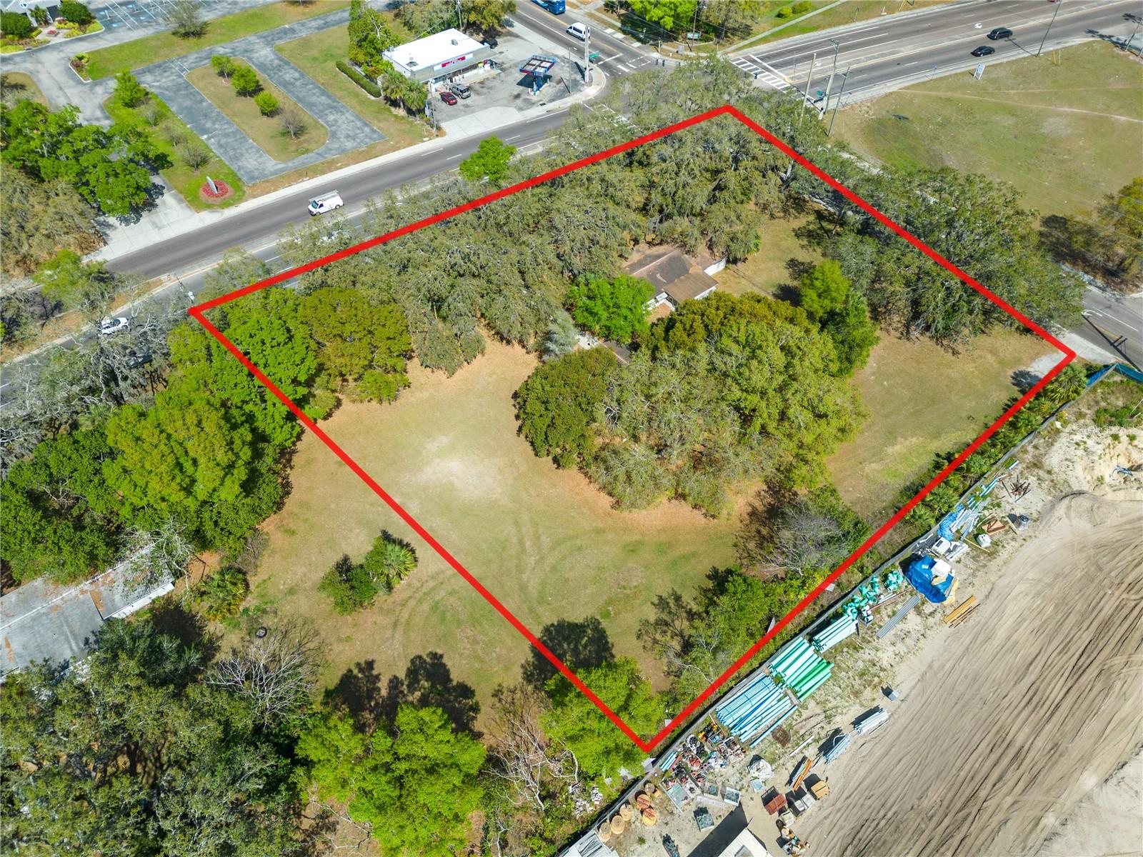 8617 TEMPLE TERRACE HWY — photo 40