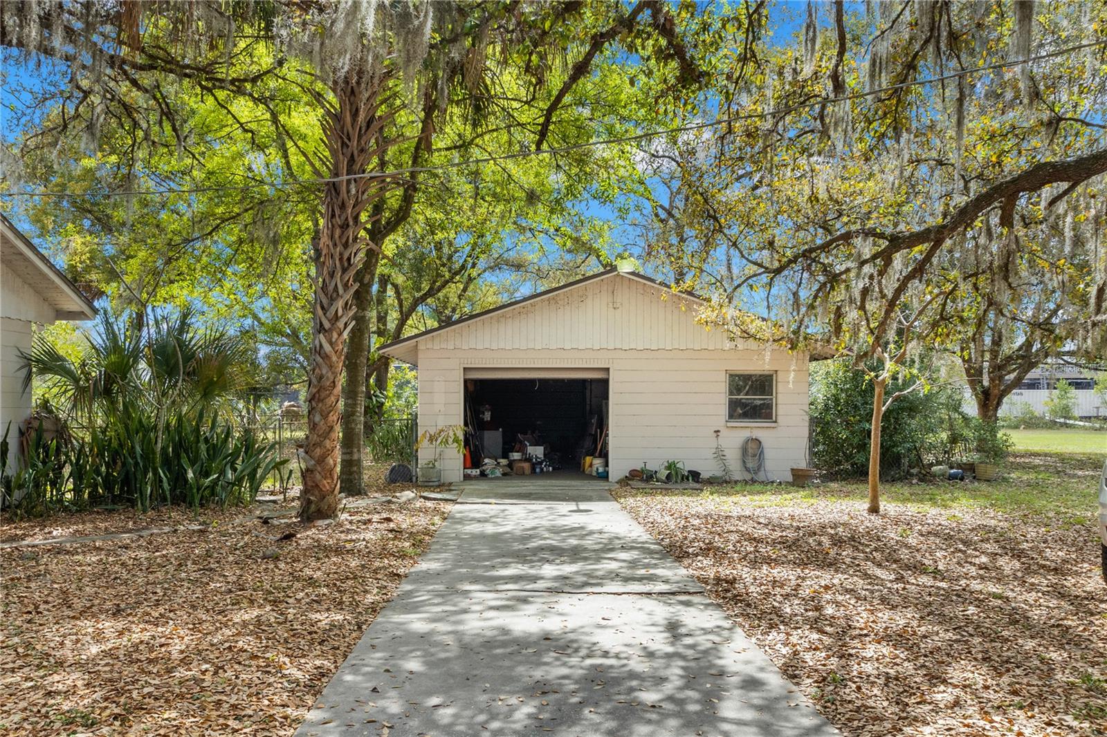 8617 TEMPLE TERRACE HWY — photo 61
