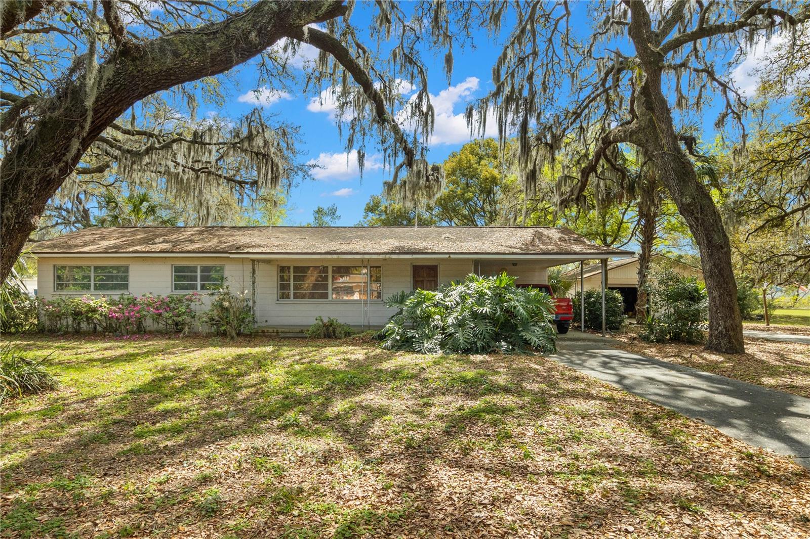 8617 TEMPLE TERRACE HWY — photo 45