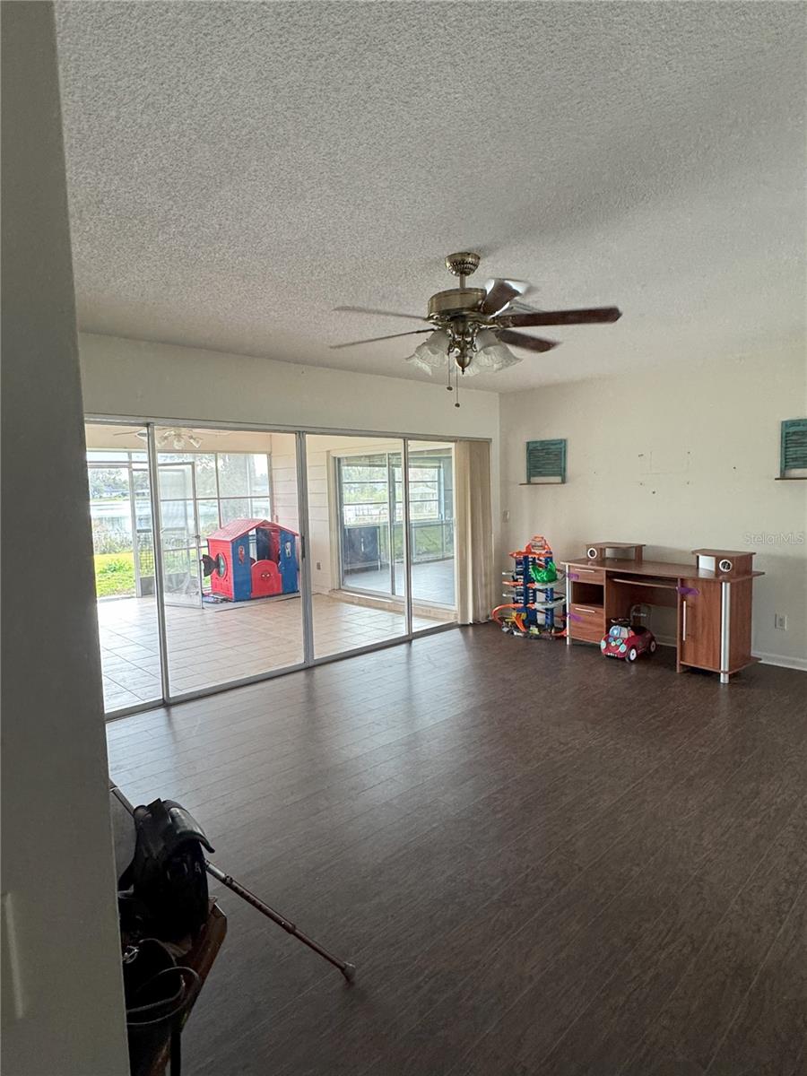3922 LAKE JOYCE DR — photo 30