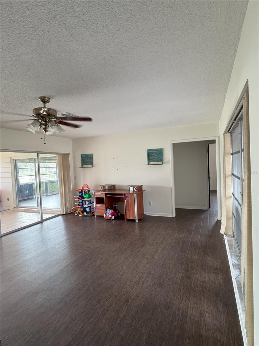 3922 LAKE JOYCE DR — photo 31