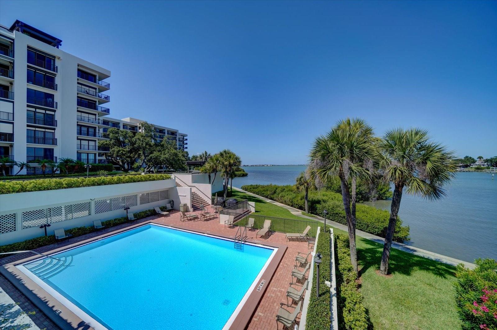 6 BELLEVIEW BLVD #105 — photo 42