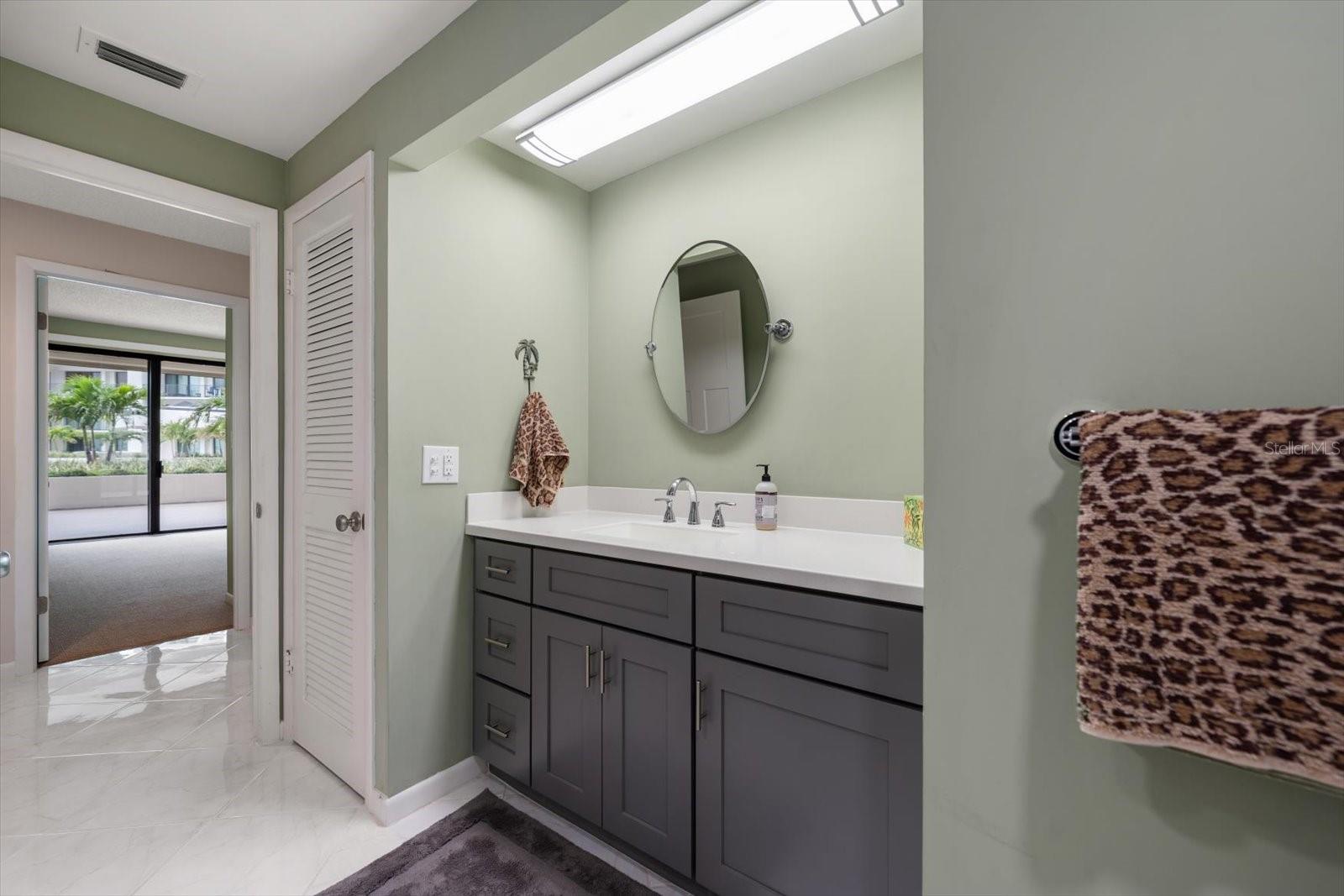 6 BELLEVIEW BLVD #105 — photo 17