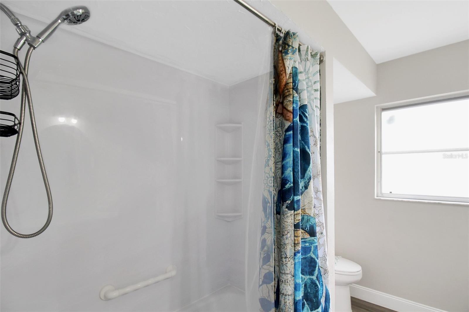 1127 DE LEO DR — photo 22