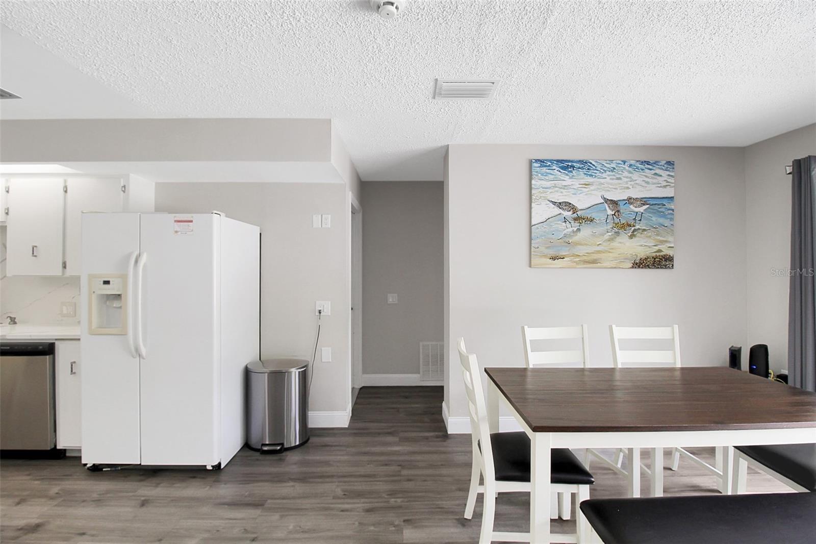 1127 DE LEO DR — photo 30