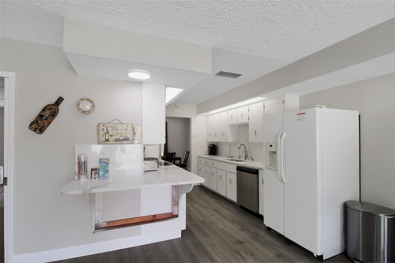 1127 DE LEO DR — photo 12