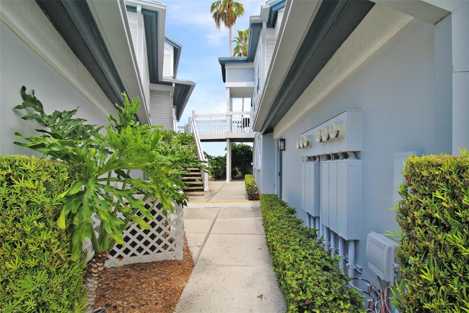 1335 SIESTA BAYSIDE DR #1335C — photo 2