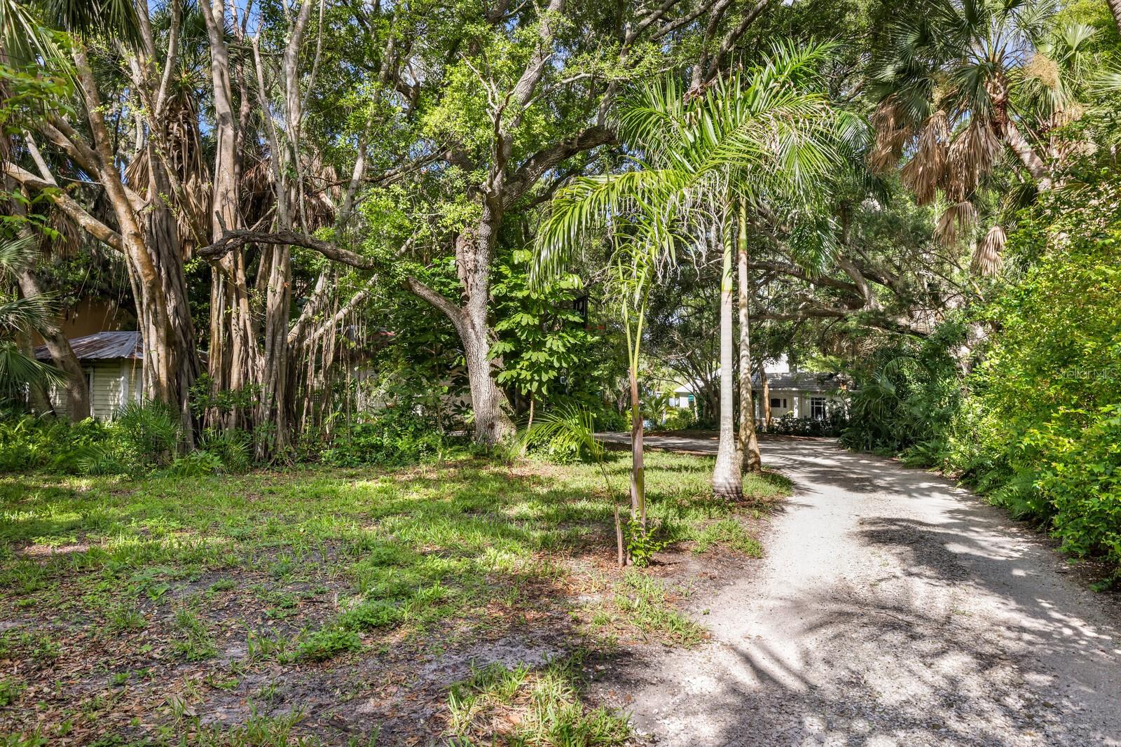 3301 BAY SHORE RD — photo 15