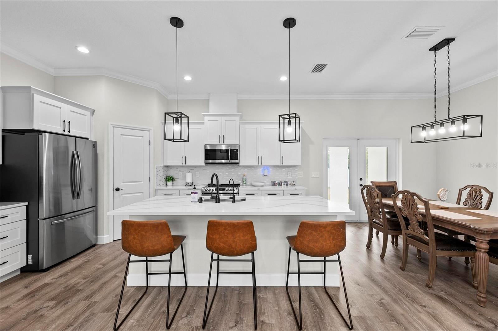 7737 MINARDI ST — photo 12