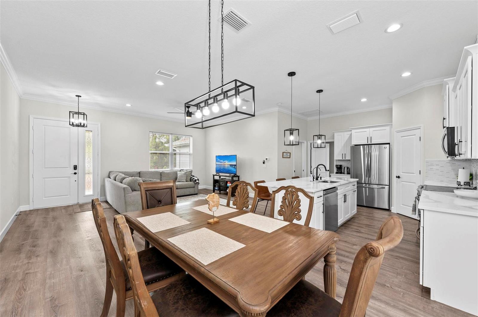 7737 MINARDI ST — photo 14