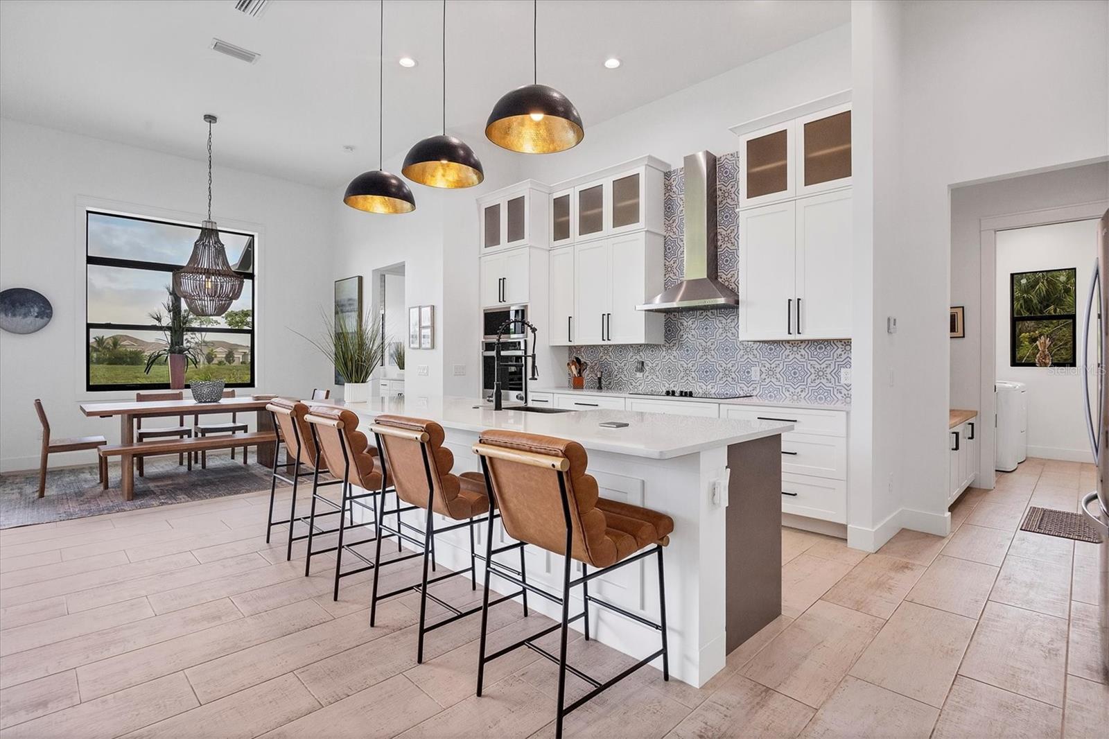0 SYMCO AVE — photo 8