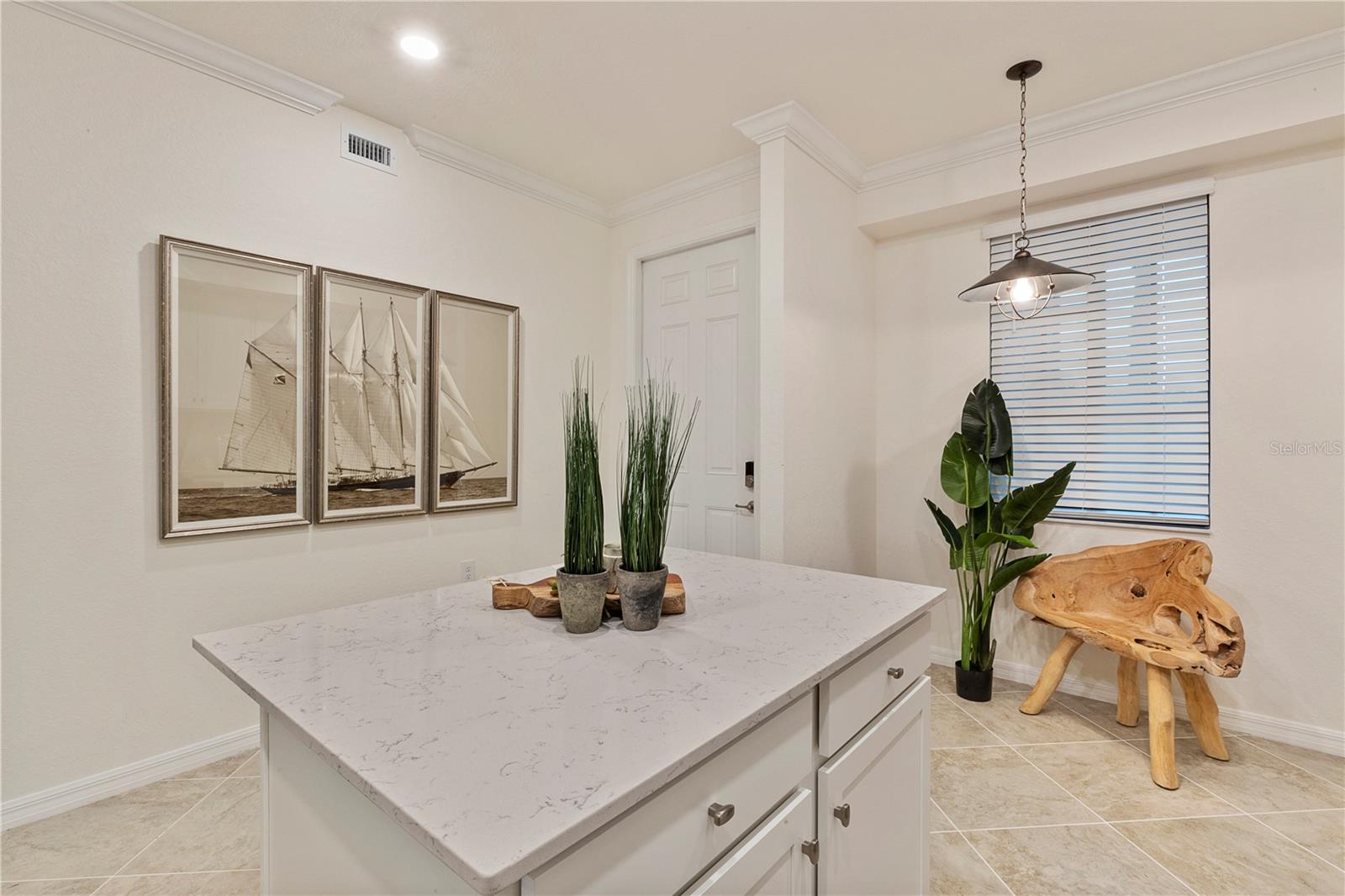 17510 GAWTHROP DR #104 — photo 4