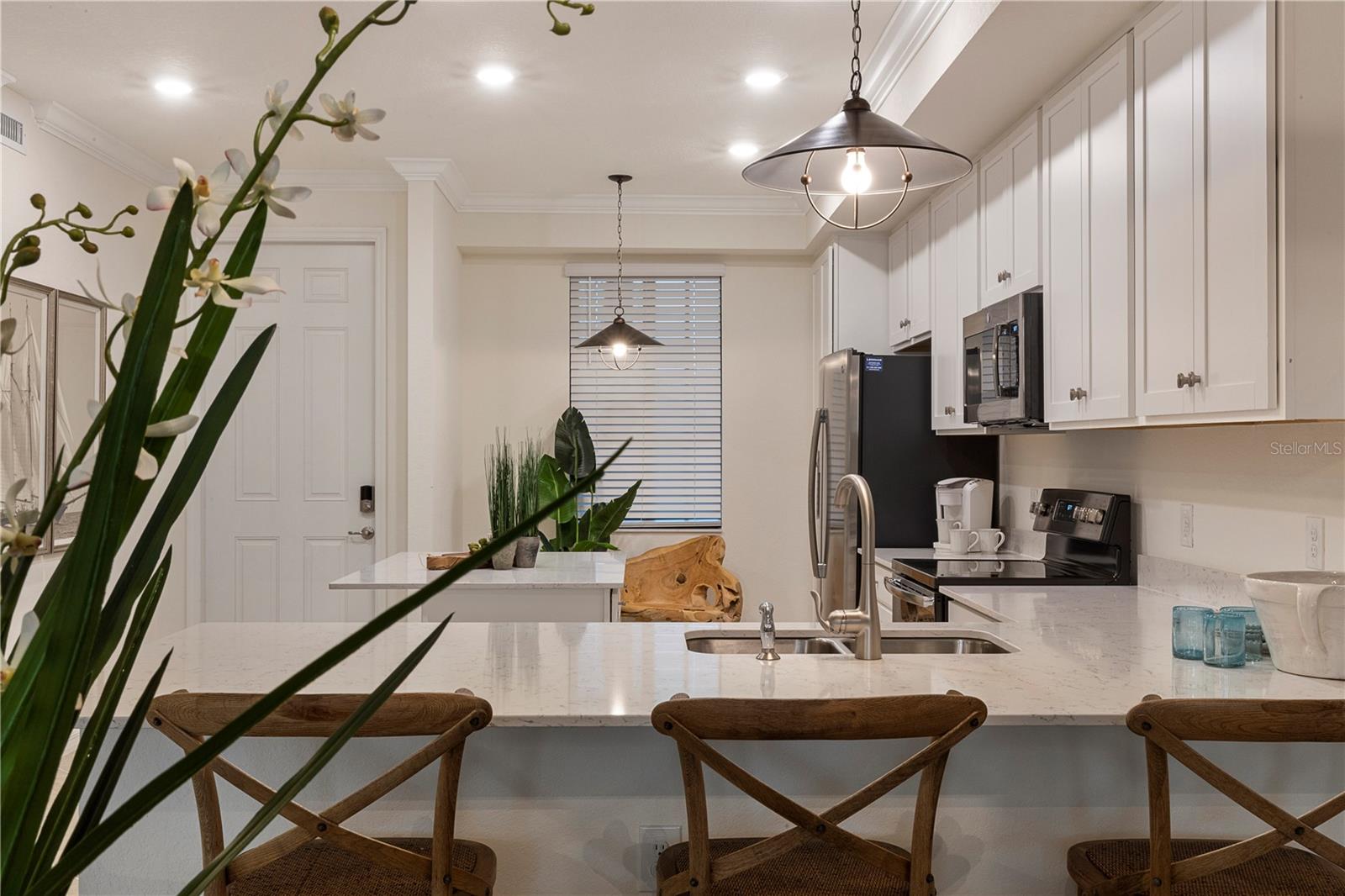 17510 GAWTHROP DR #104 — photo 5