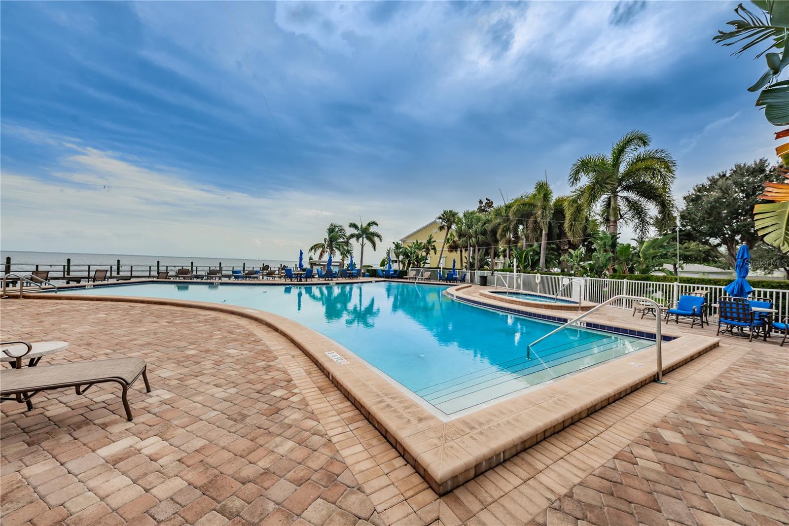 5004 STARFISH DR SE #F — photo 30