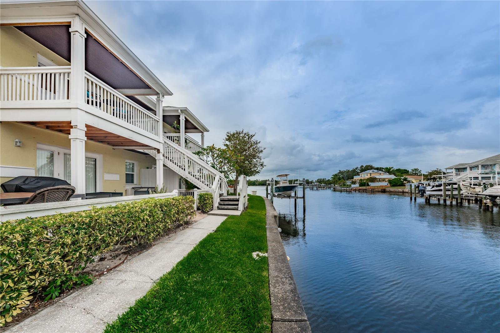 5004 STARFISH DR SE #F — photo 2