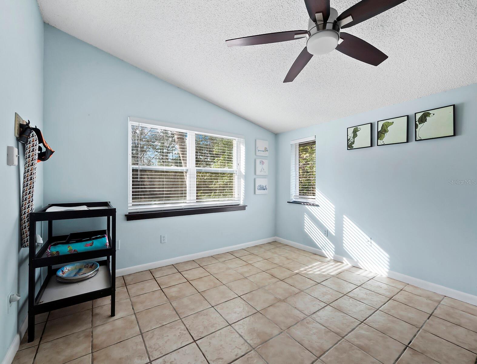 5645 CHURCHILL DOWNS RD — photo 24