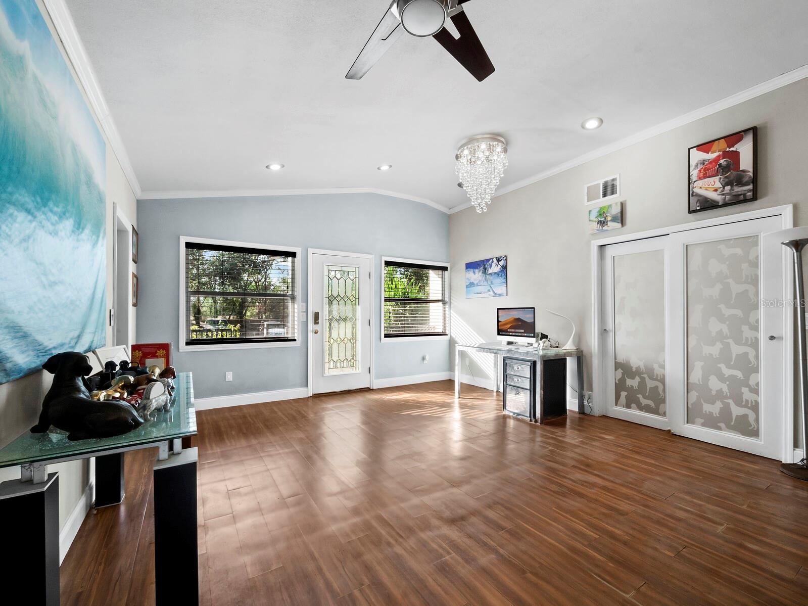 5645 CHURCHILL DOWNS RD — photo 5