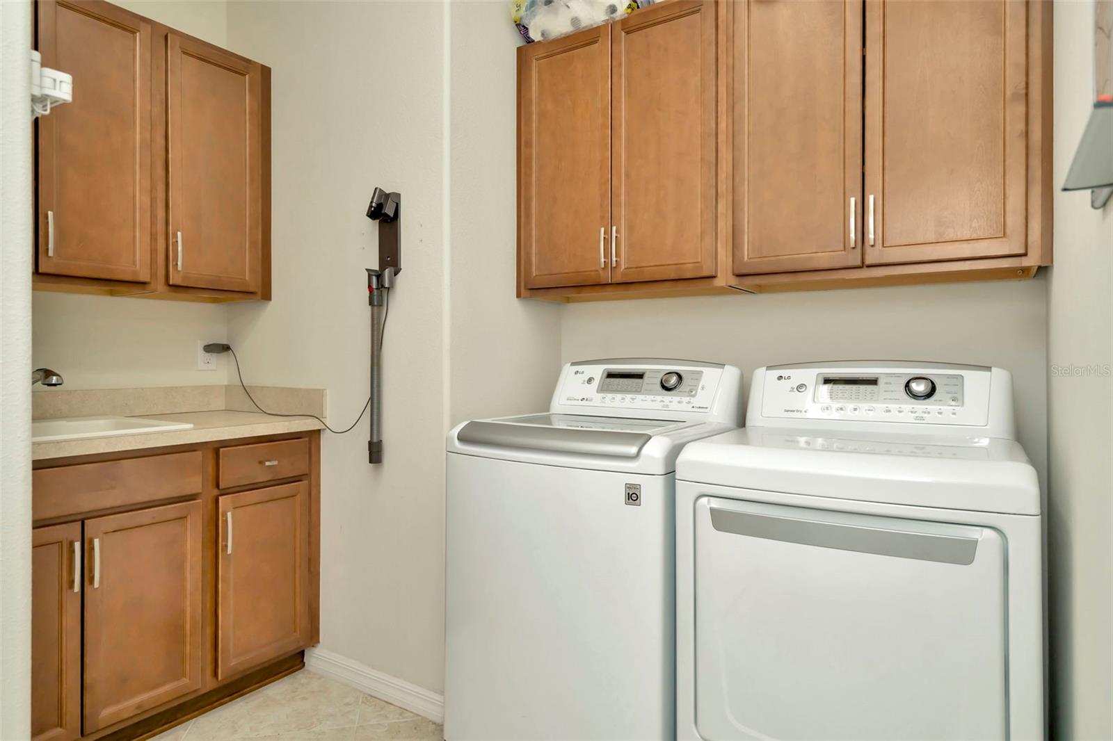 16340 TREASURE POINT DR — photo 28