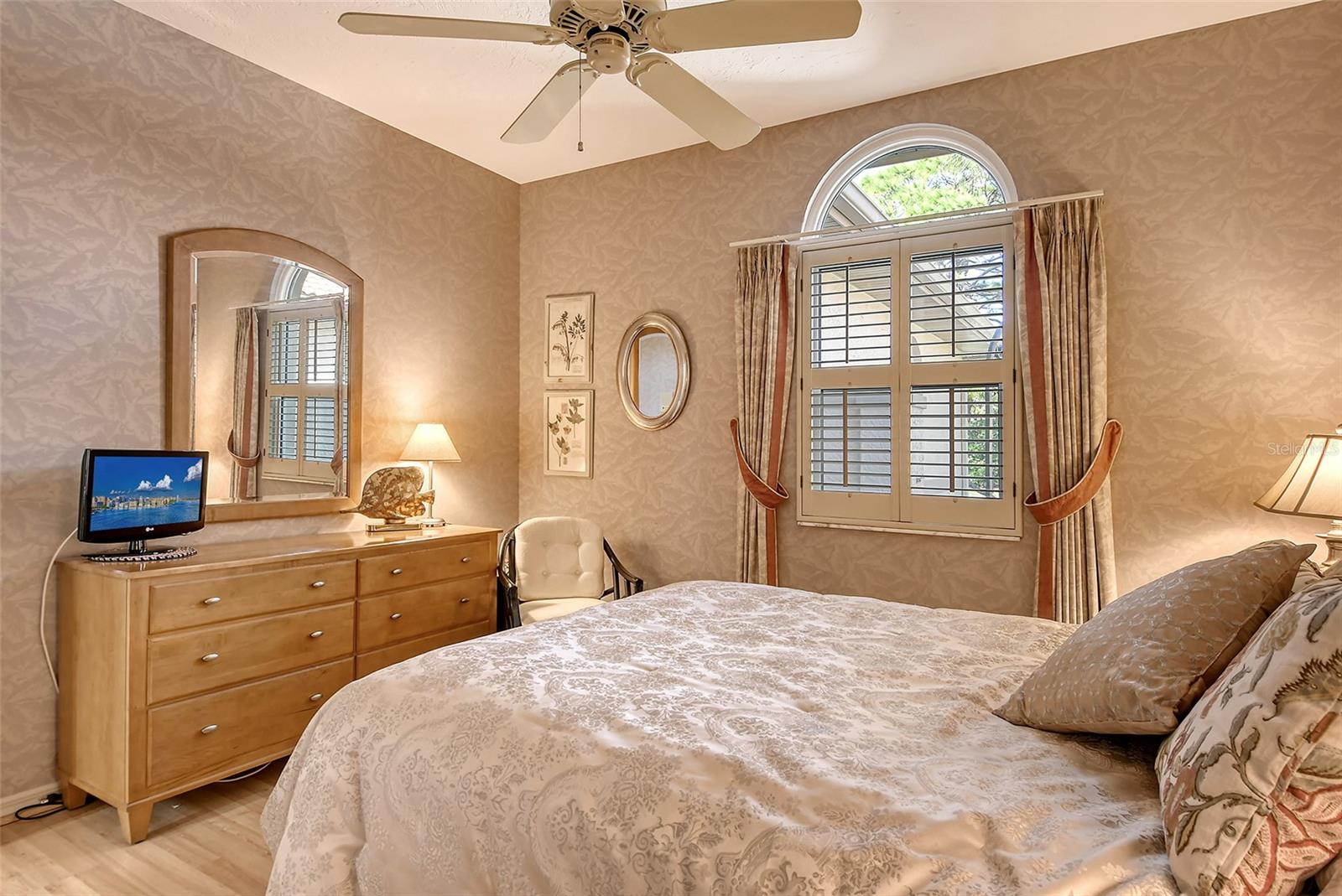 3416 W CHELMSFORD CT #2 — photo 34