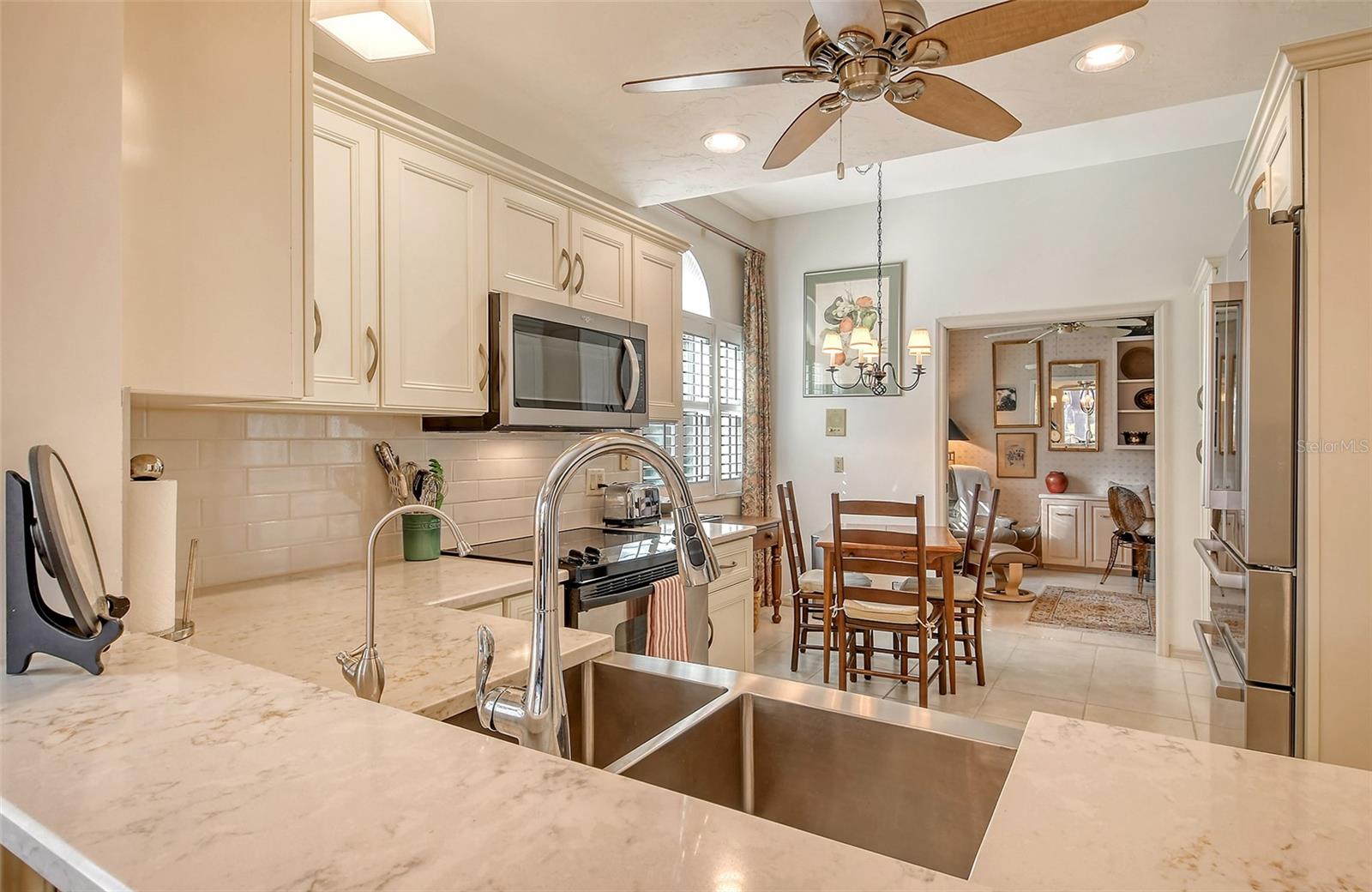 3416 W CHELMSFORD CT #2 — photo 25